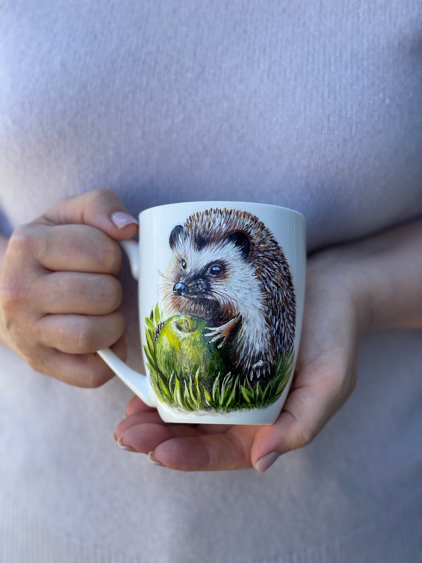 Rankų darbo porcelianinis puodelis su Ežiuku| Tapyba ant porceliano | Unikali dovana