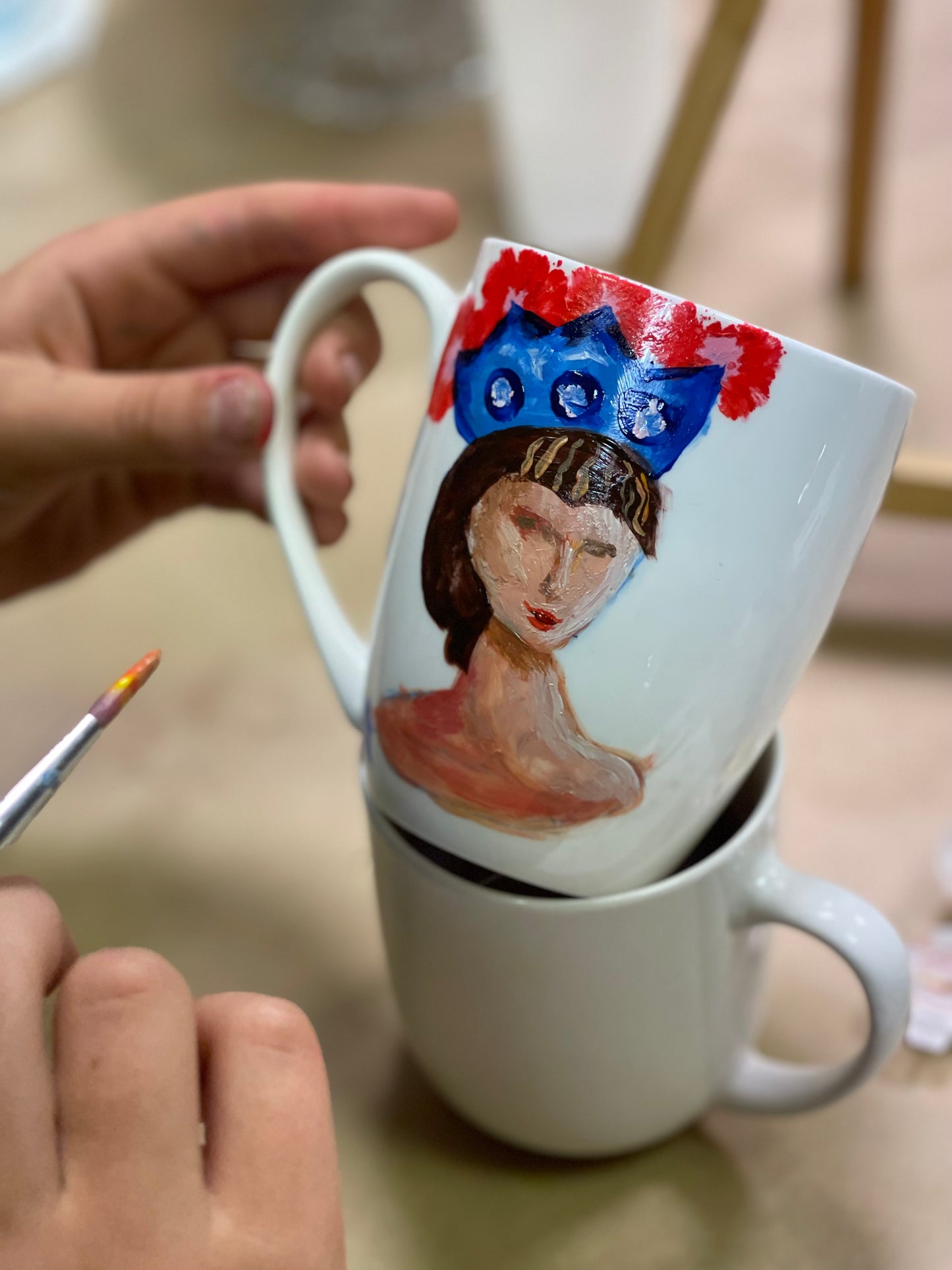 Edukacija: tapyba ant porceliano puodelio | Miniatiūros menas