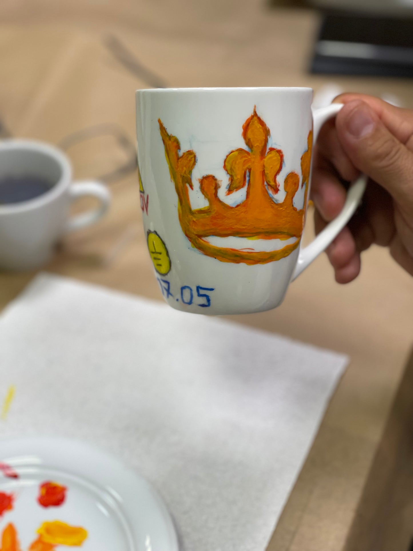 Edukacija: tapyba ant porceliano puodelio | Miniatiūros menas