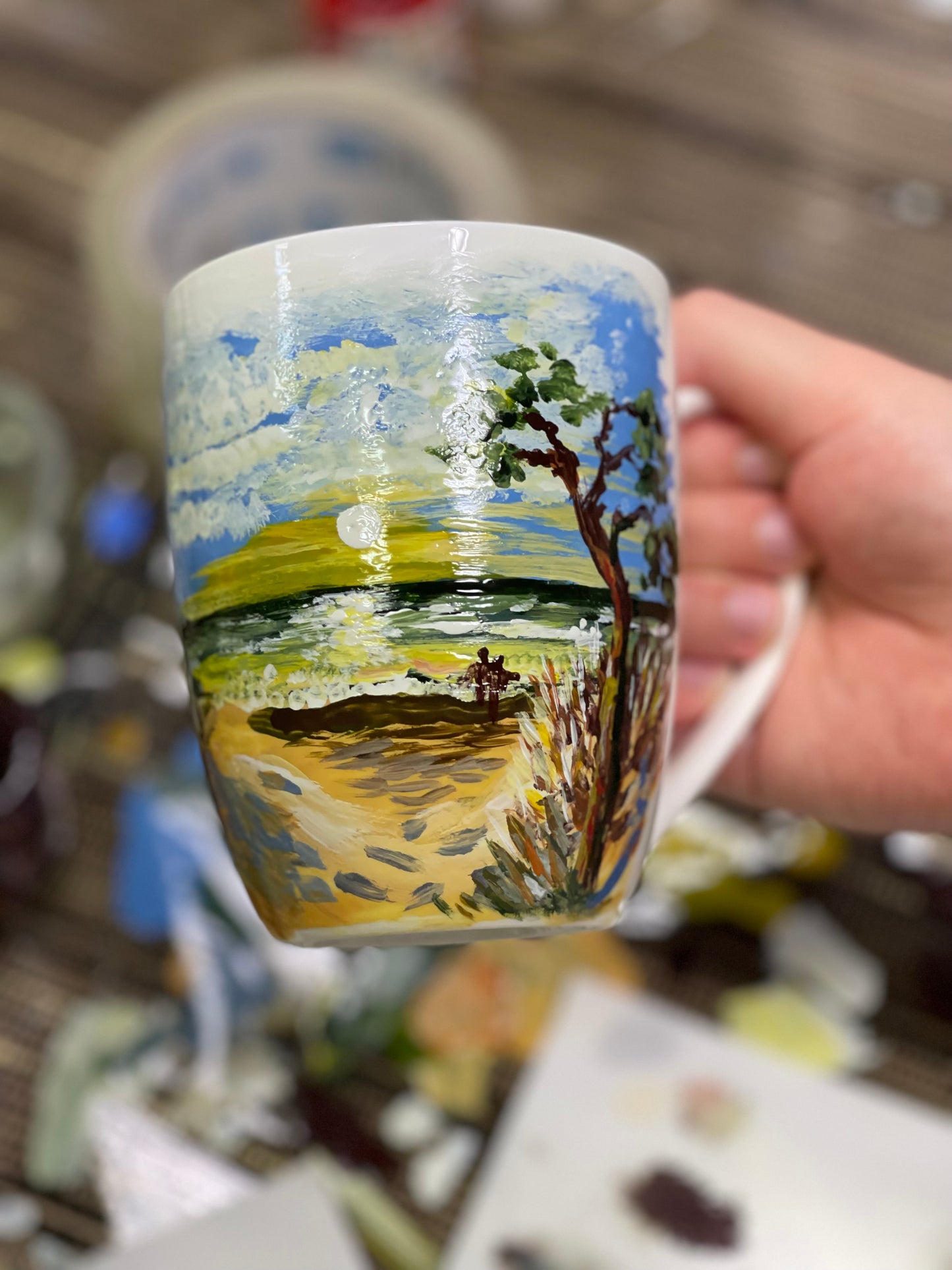 Edukacija: tapyba ant porceliano puodelio | Miniatiūros menas