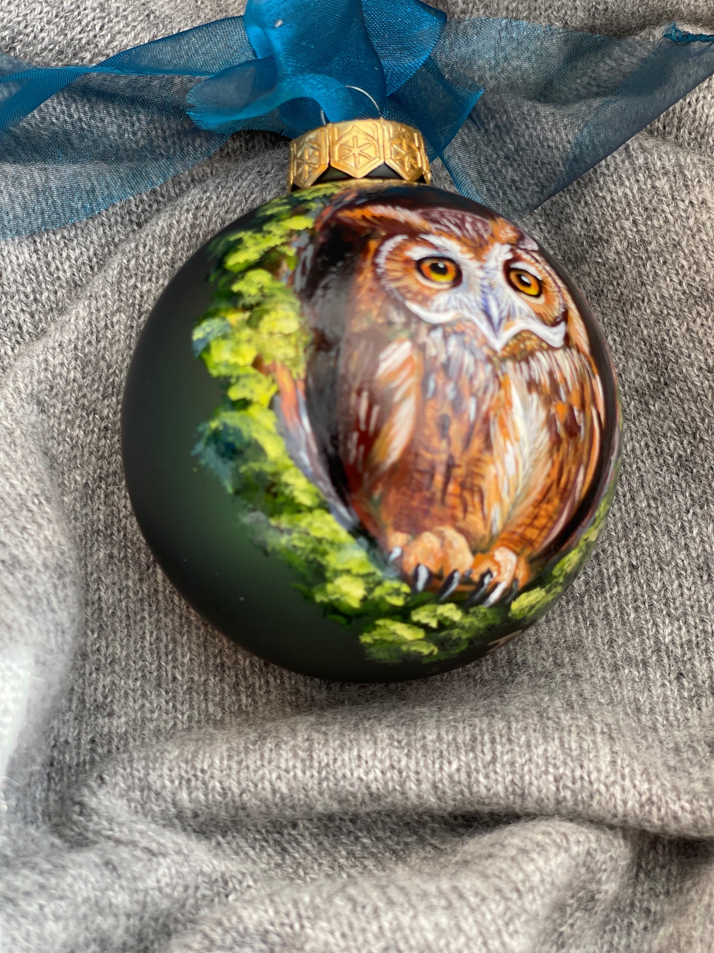 Rankų darbo eglutės burbulas su miniatiūrine tapyba | Vienetinis meno kūrinys