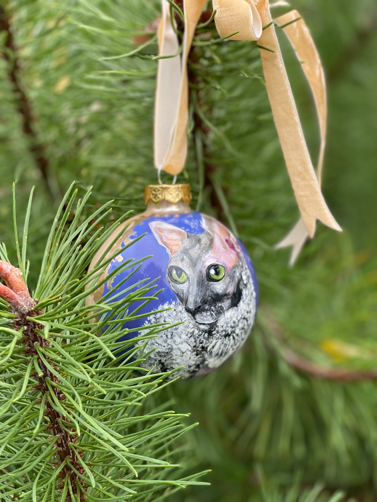 Rankų darbo eglutės burbulas su miniatiūrine tapyba | Vienetinis meno kūrinys