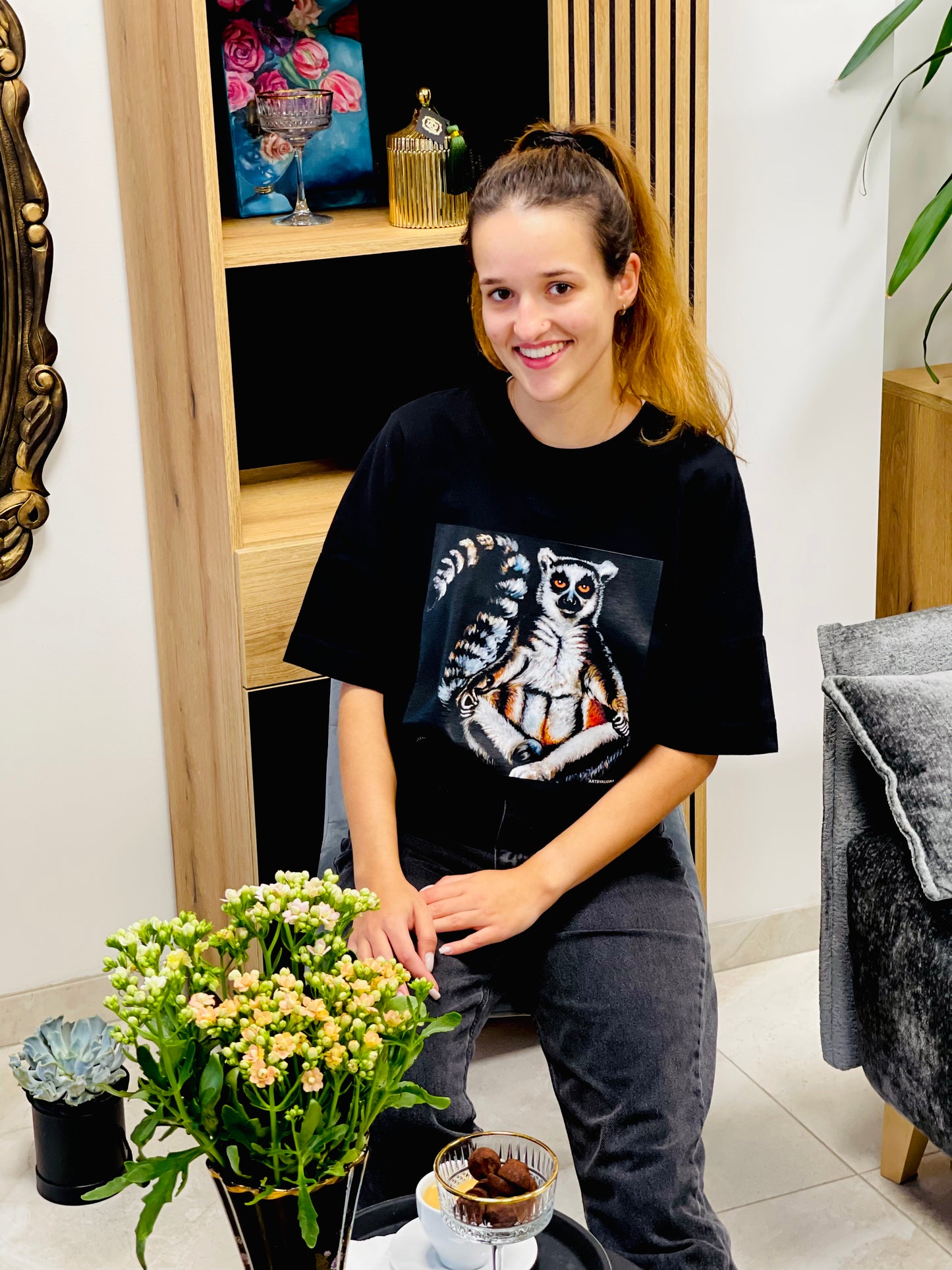 UNISEX OVERSIZE MARŠKINĖLIAI SU SPAUDINIU,,Lemūras"