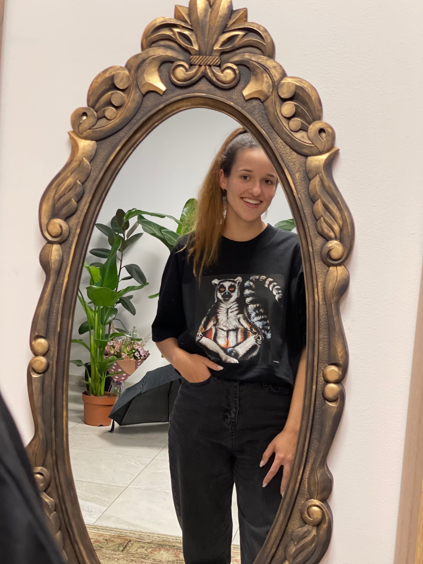 UNISEX OVERSIZE MARŠKINĖLIAI SU SPAUDINIU,,Lemūras"