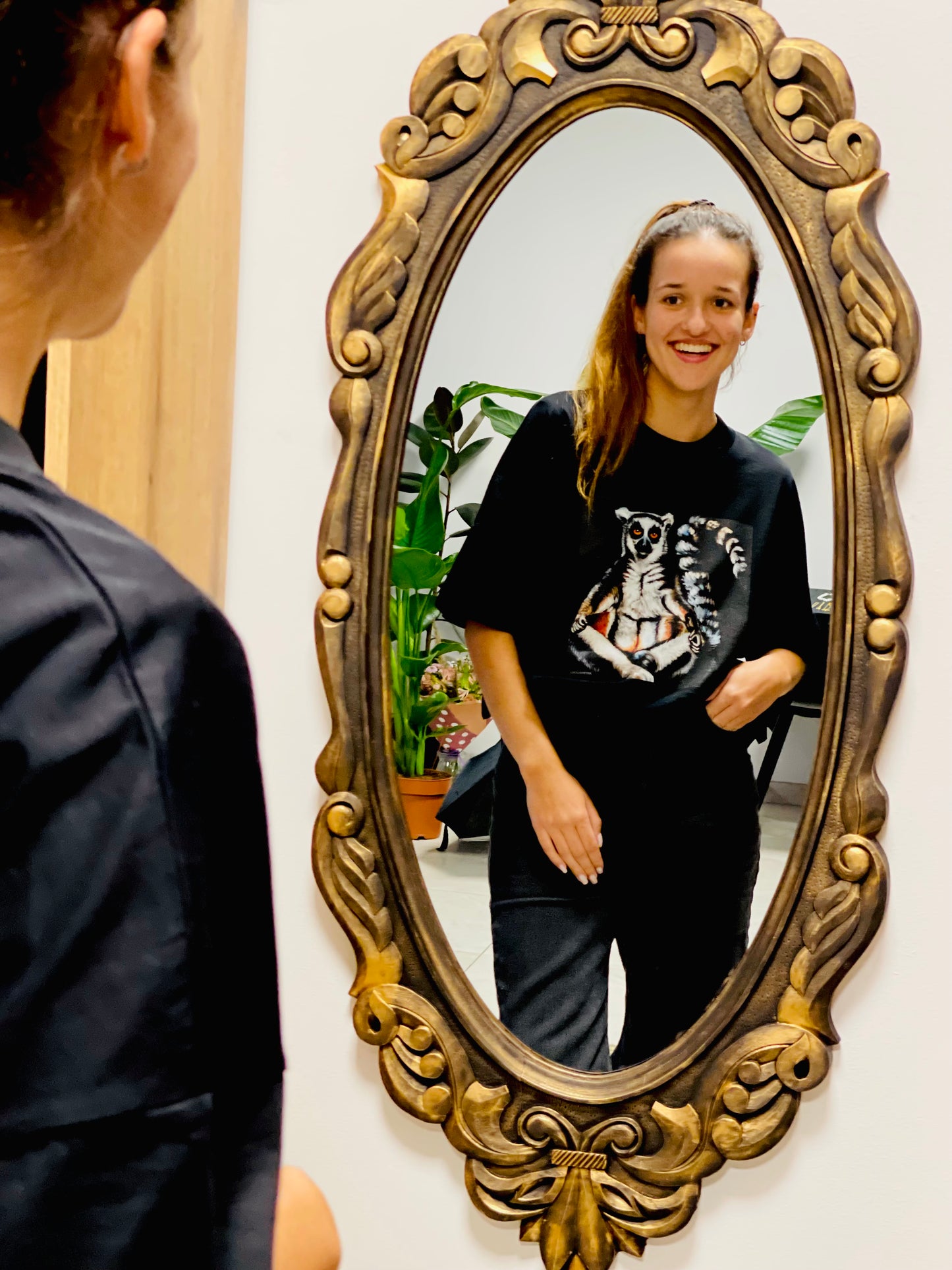 UNISEX OVERSIZE MARŠKINĖLIAI SU SPAUDINIU,,Lemūras"