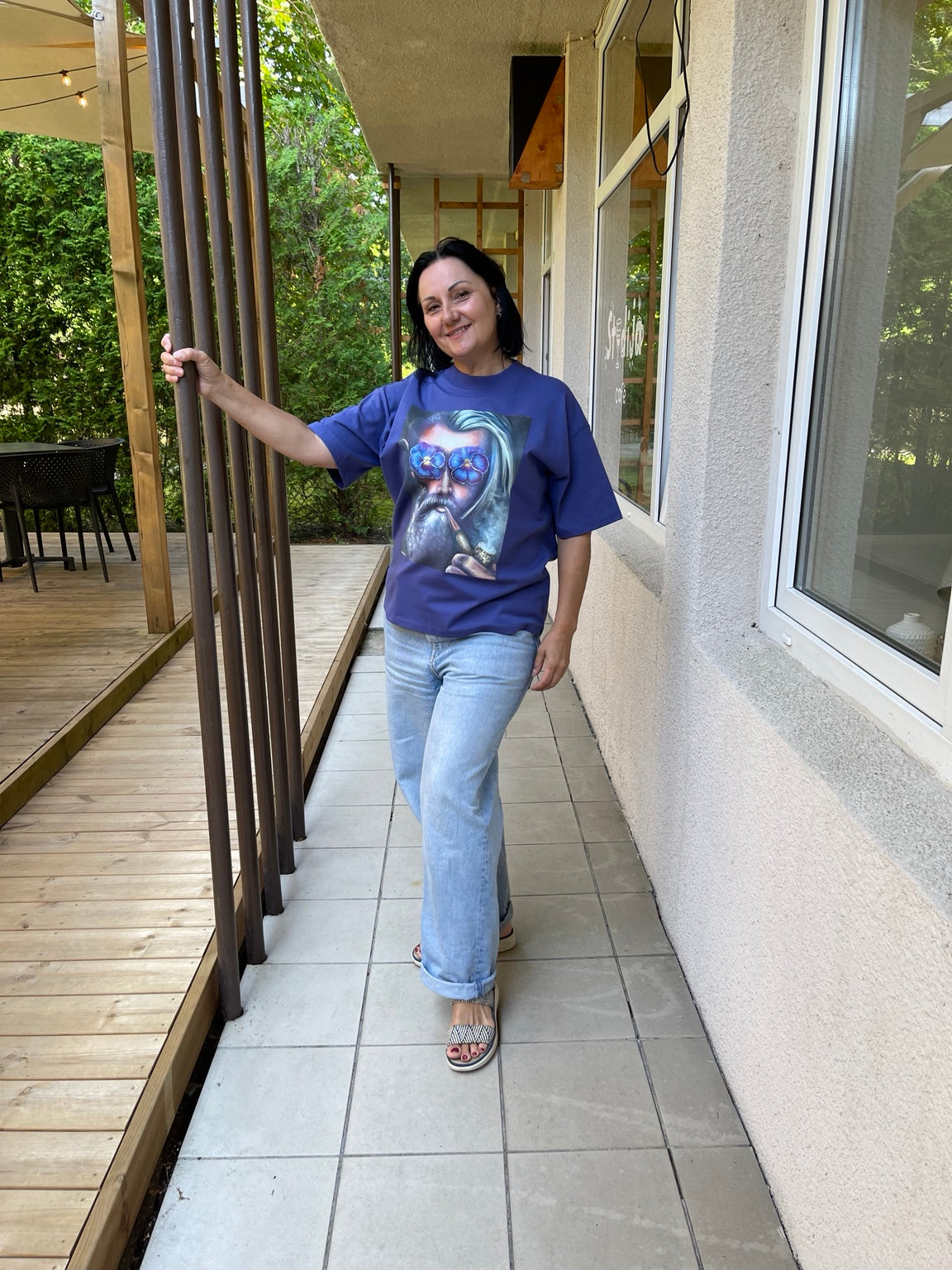 ARTBYAUDRA violetiniai oversize marškinėliai „Laisvas 2“